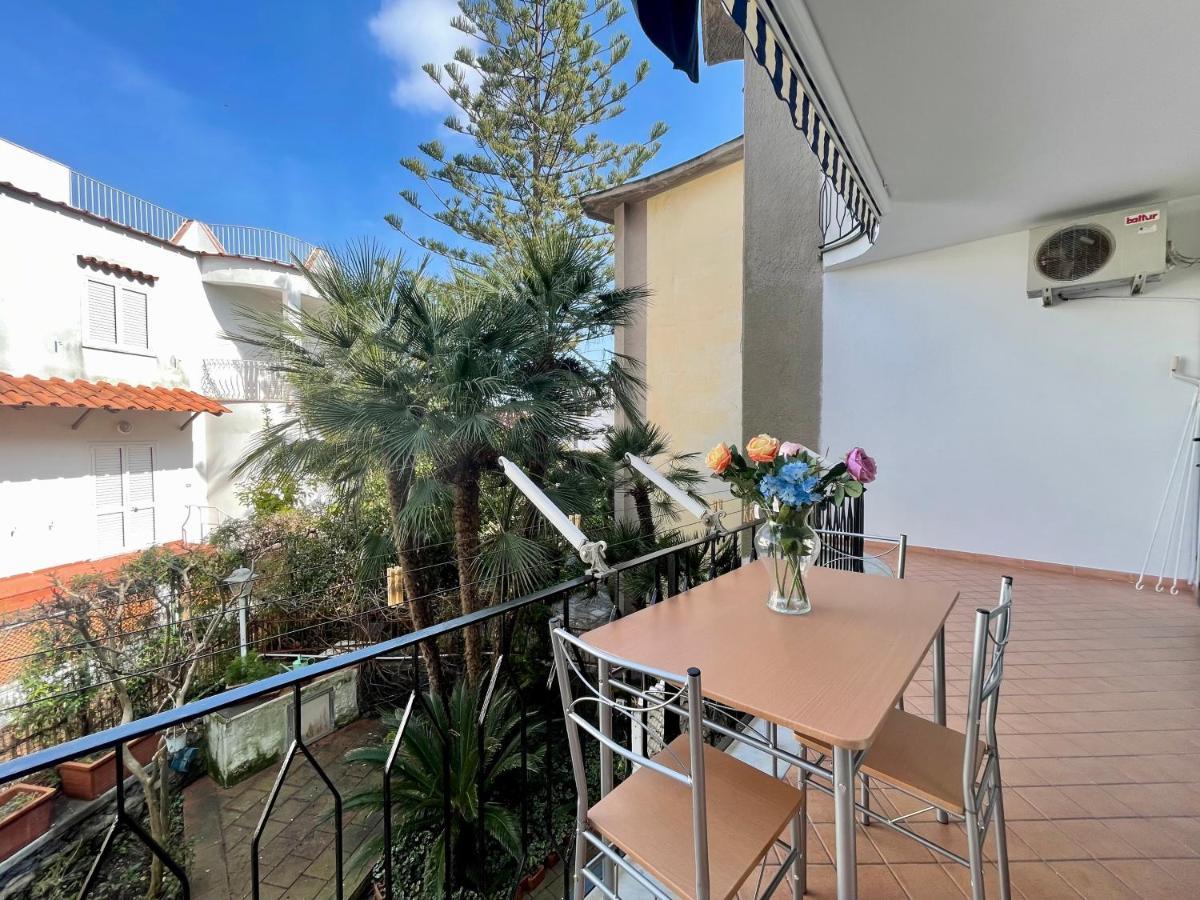 Casa Vacanze Mariafrancesca Ischia Dış mekan fotoğraf